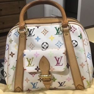 Louis Vuitton - Priscilla 🌸